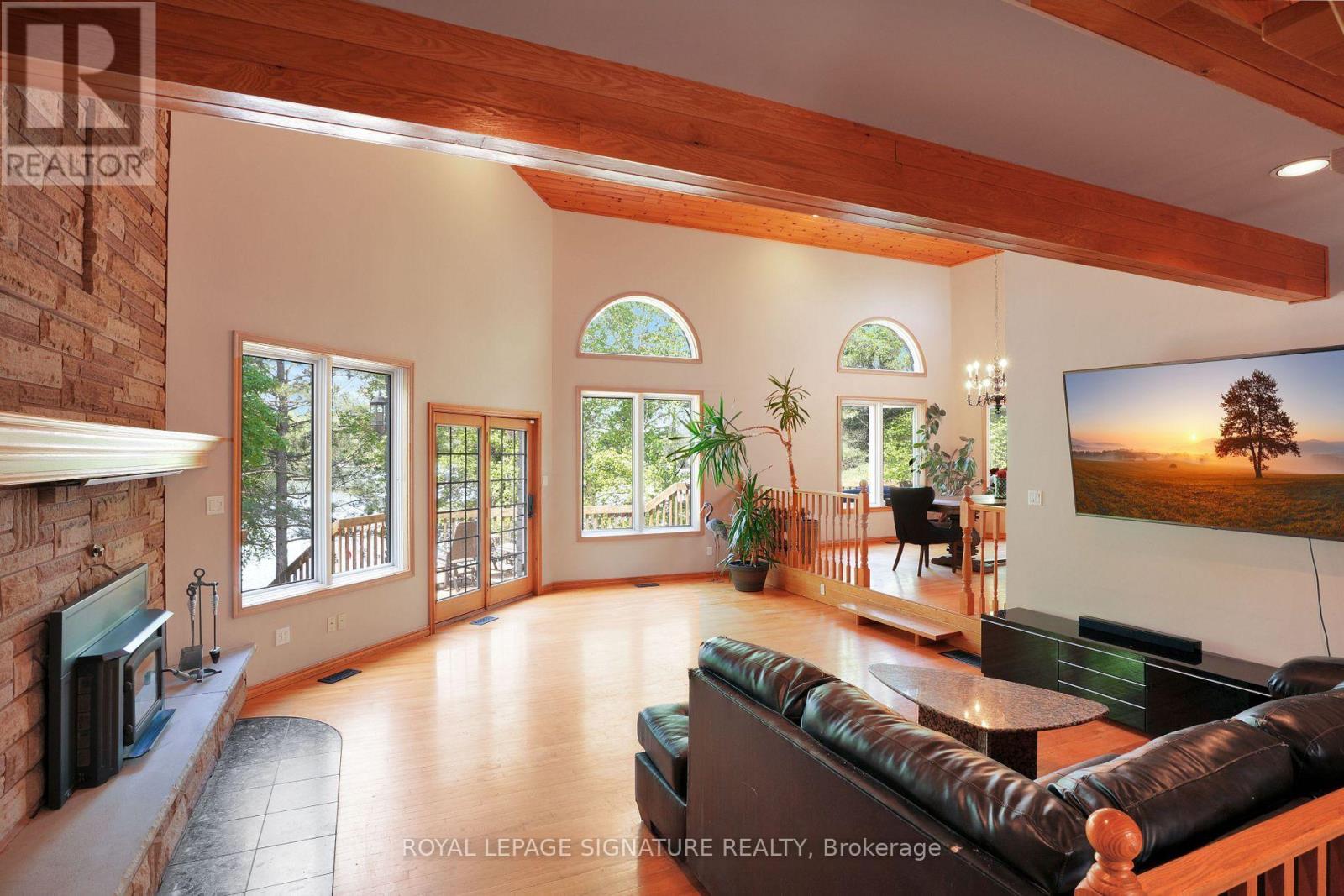 40249 COMBERMERE ROAD - 2