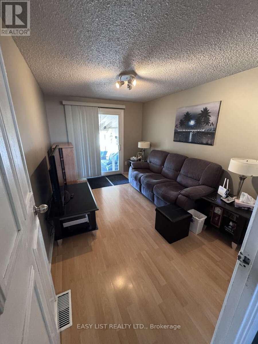 16 BULA DRIVE - 11