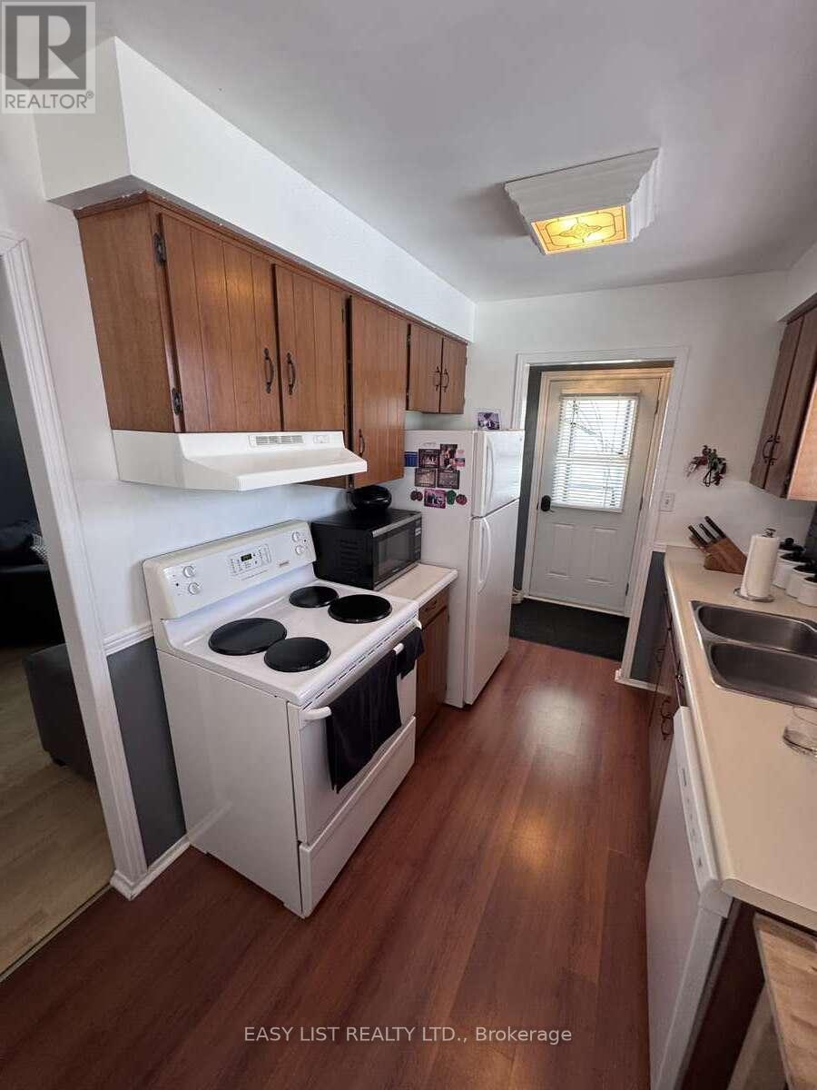 16 BULA DRIVE - 5