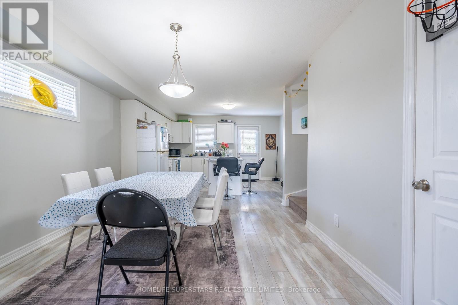 #51 7768 ASCOT CIRCLE - 8