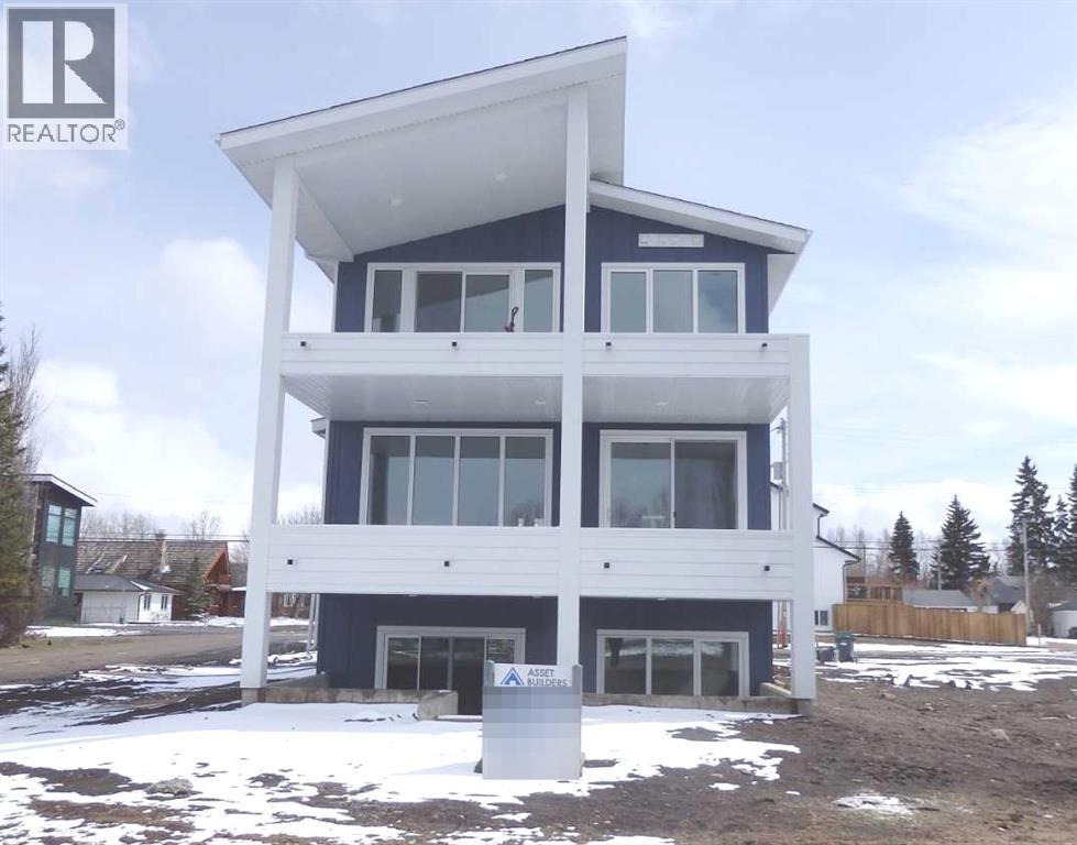 4205 Lakeshore Drive, Sylvan Lake