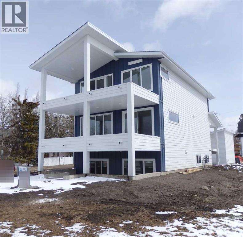 4205 Lakeshore Drive, Sylvan Lake