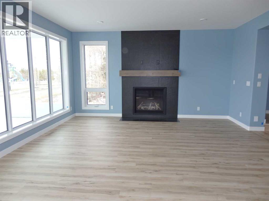 4205 Lakeshore Drive, Sylvan Lake