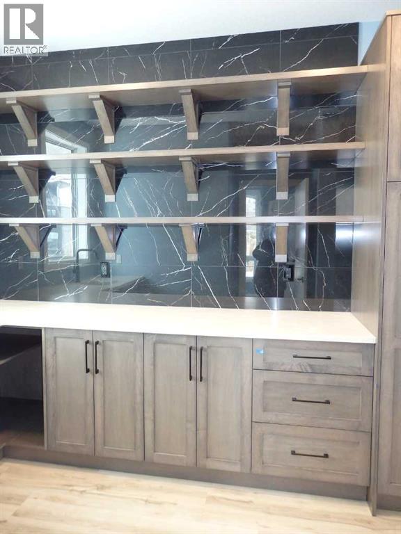 4205 Lakeshore Drive, Sylvan Lake