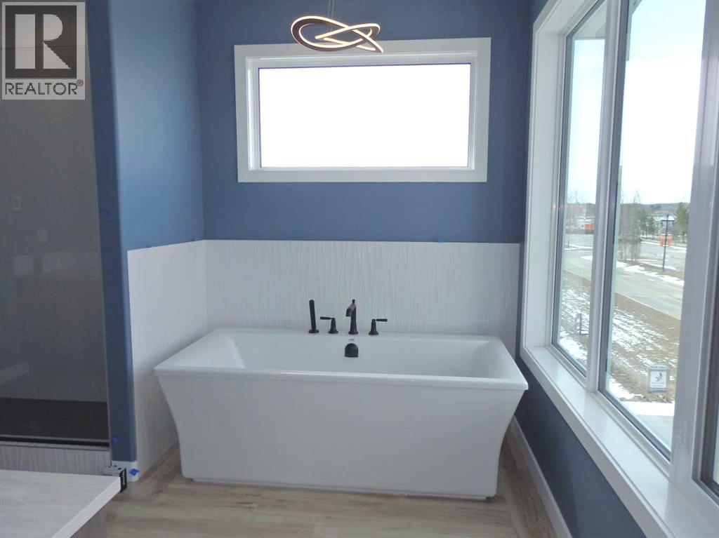 4205 Lakeshore Drive, Sylvan Lake