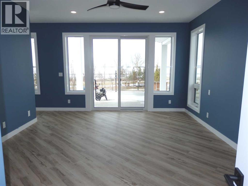 4205 Lakeshore Drive, Sylvan Lake