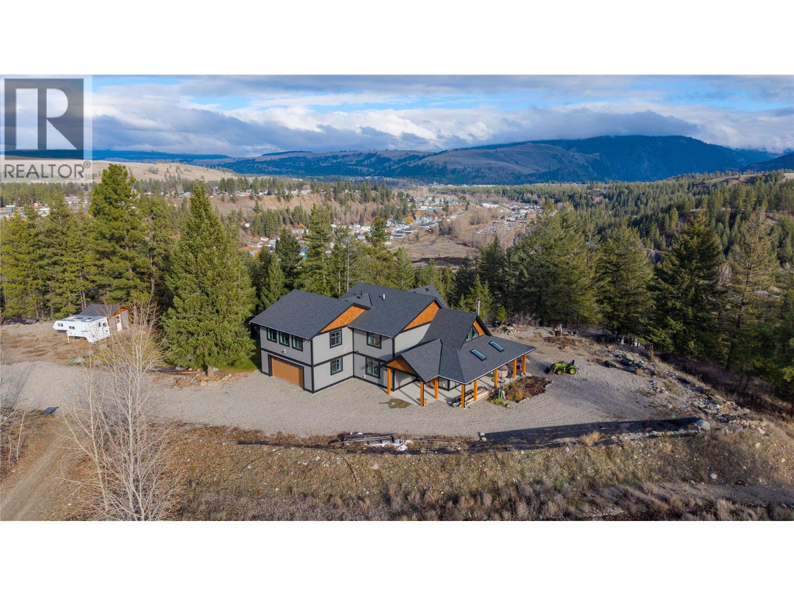3-640 HWY 3, Princeton