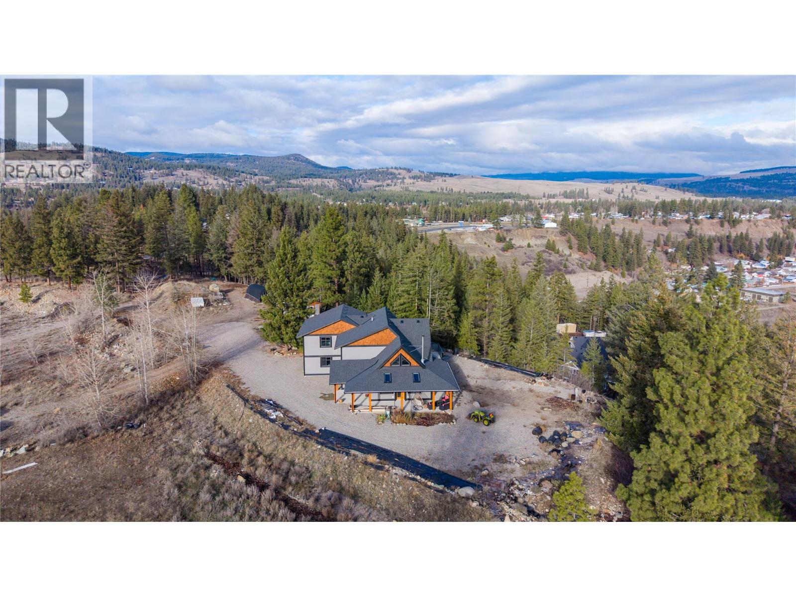 3-640 HWY 3, Princeton