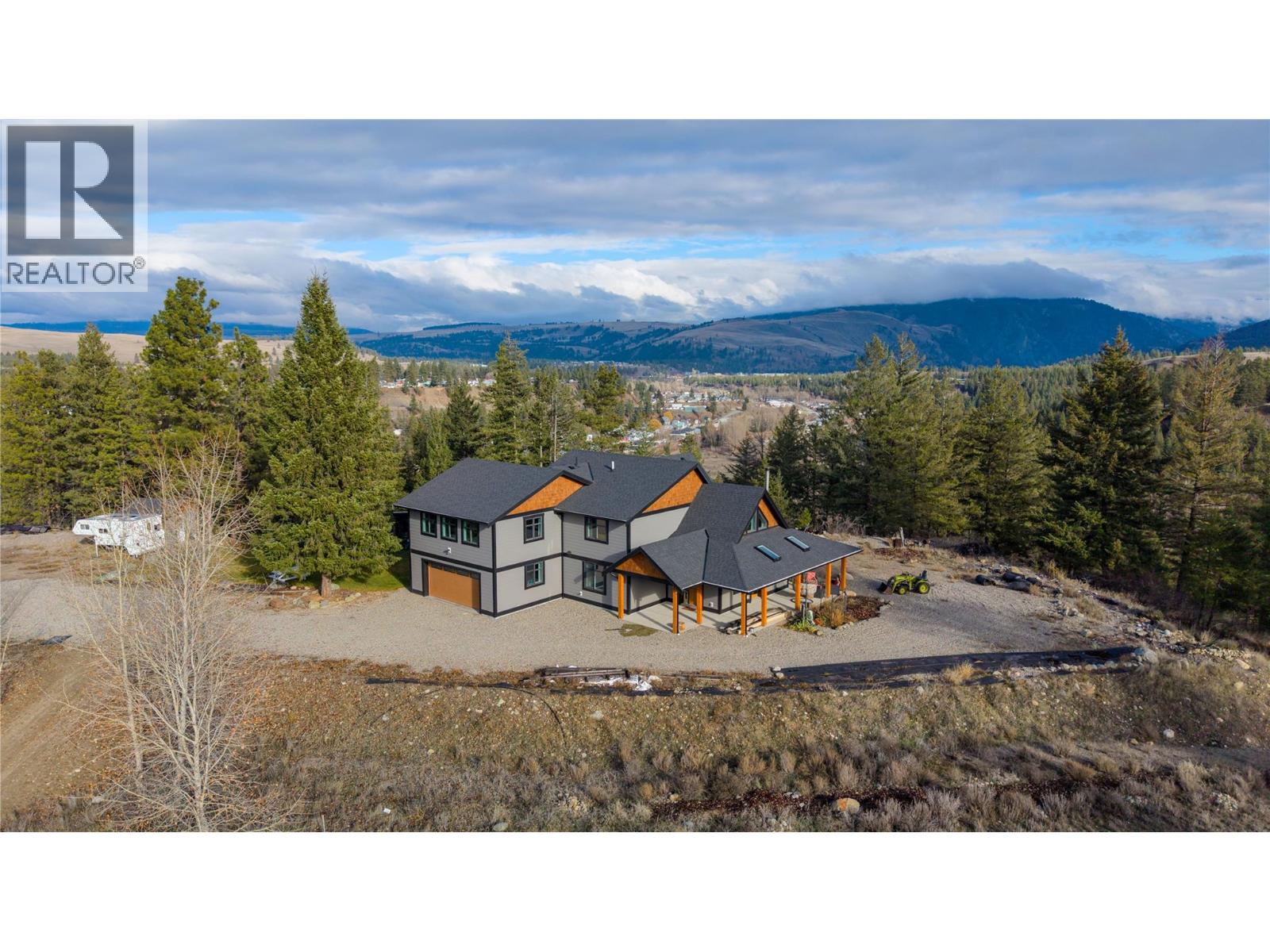 3-640 HWY 3, Princeton