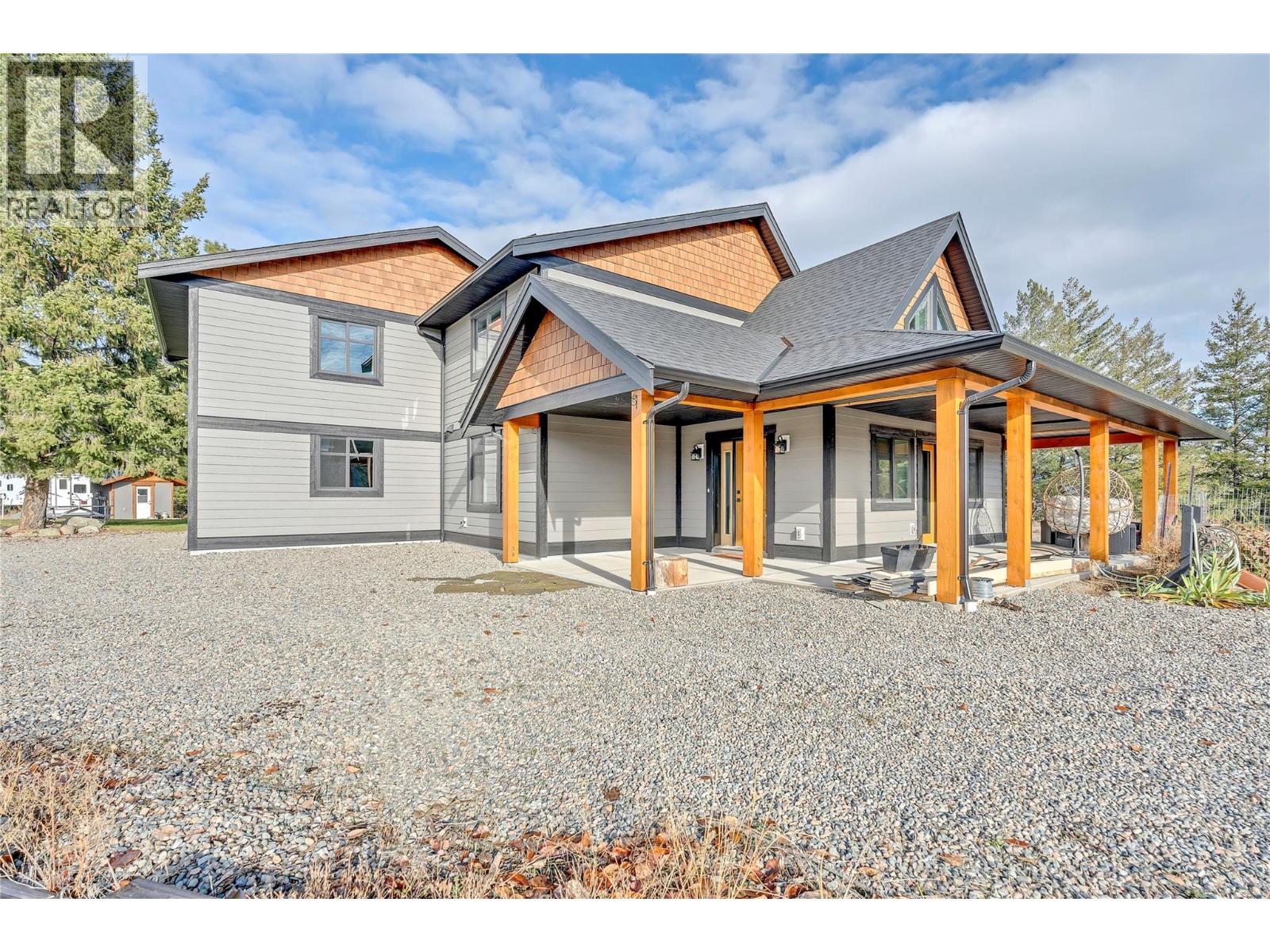 3-640 HWY 3, Princeton
