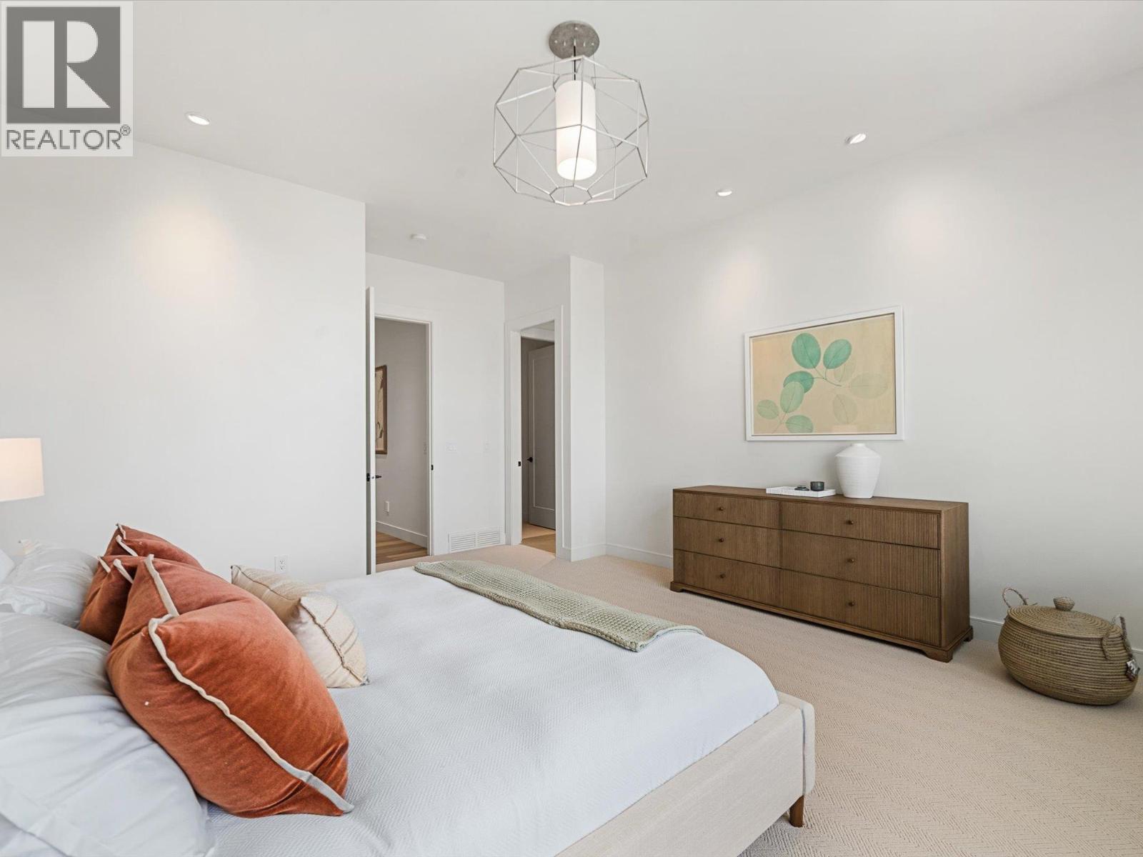 110 5650 The Edge Place, Kelowna