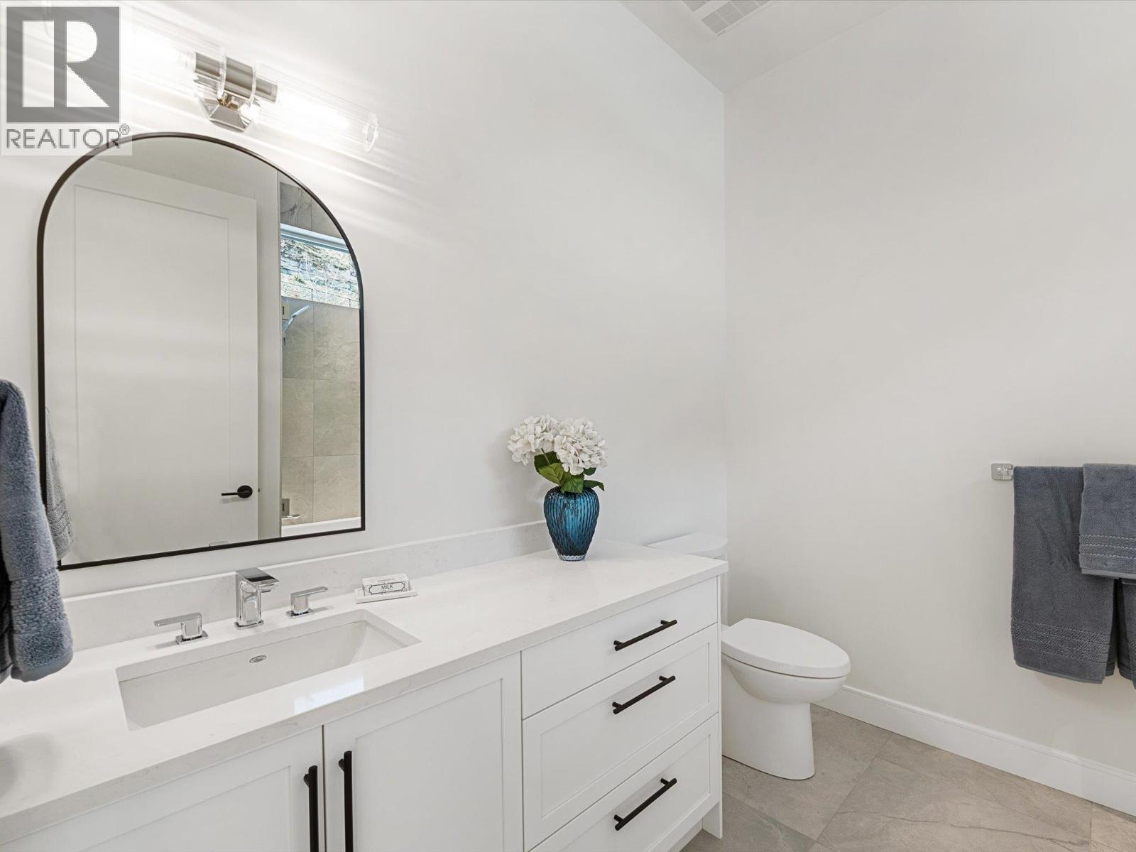 110 5650 The Edge Place, Kelowna