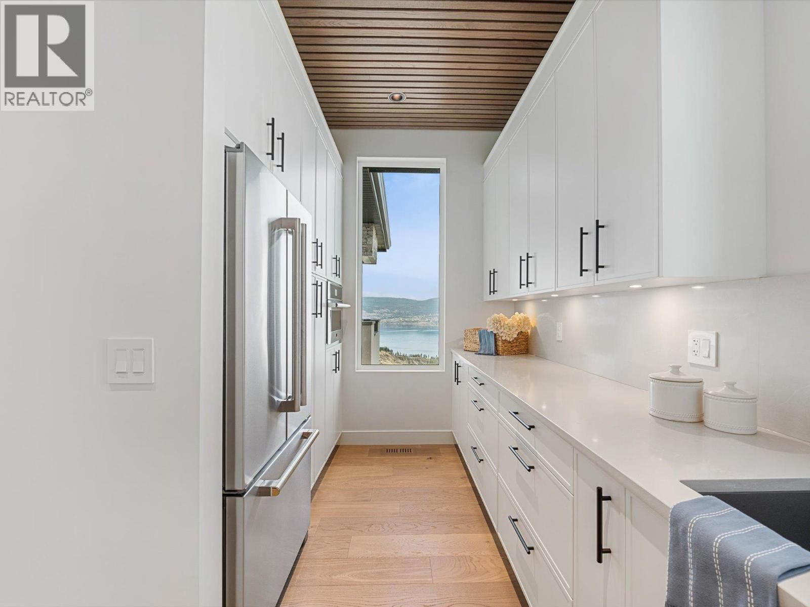 110 5650 The Edge Place, Kelowna