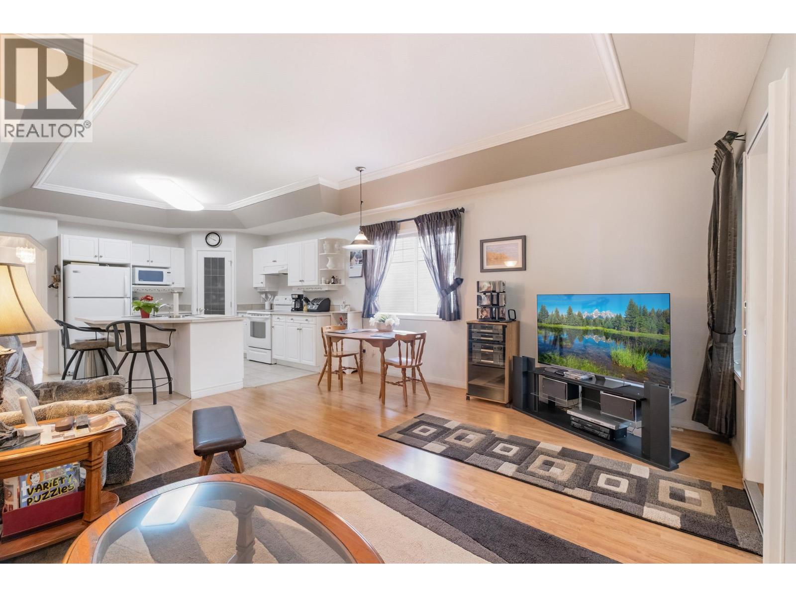 111 1330 Ridgeway Drive, Kelowna