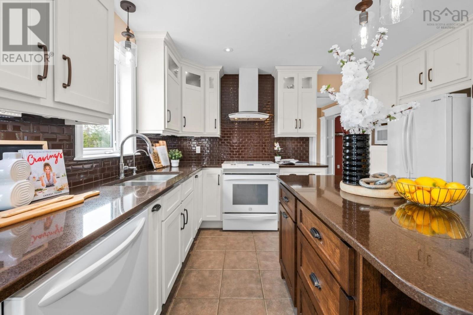 Property 11 of 50 of 143 Lewis Lake Terrace