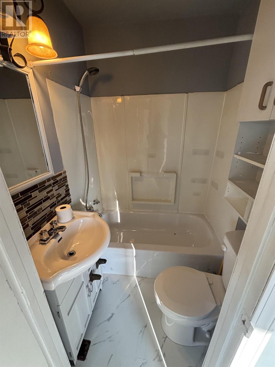 112 Mercury Ave. E, Atikokan, Ontario, P0T1C0 — Photo 7