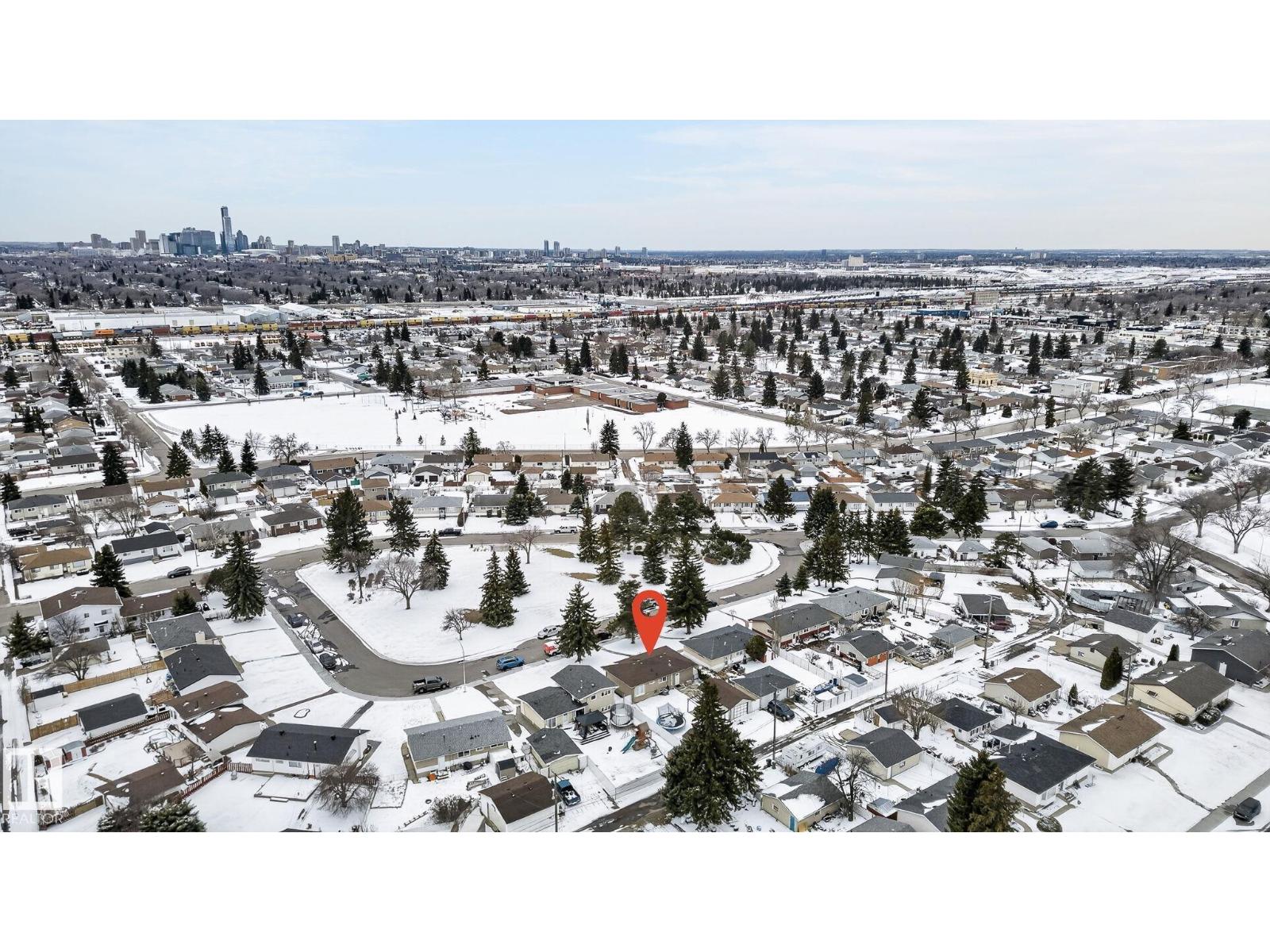 9112 130 AV NW, Edmonton