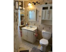 833 Beryl Avenue, Oxbow, SK S0C2B0 Photo 11