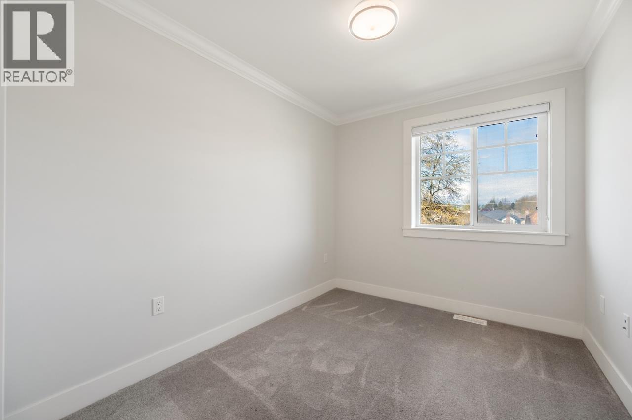 #17-9211 MCKIM Way, Richmond