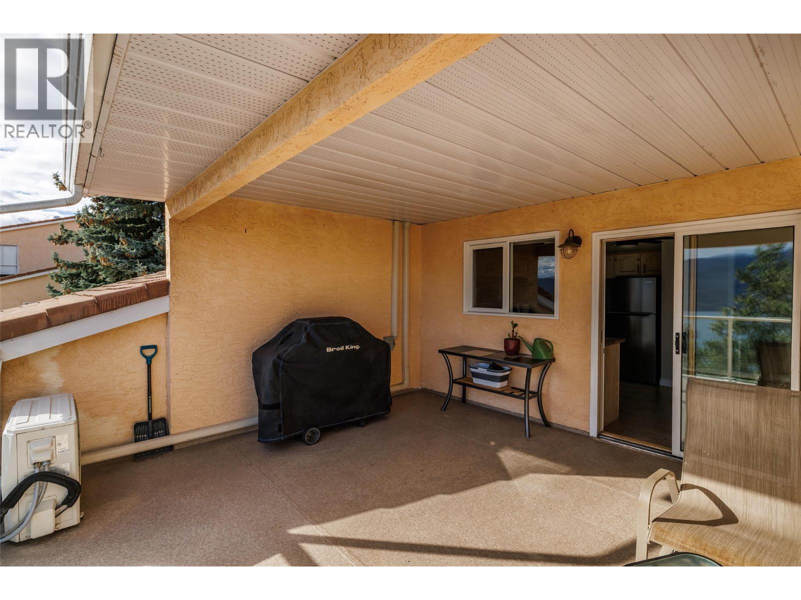 #204 4450 Ponderosa Drive - 15