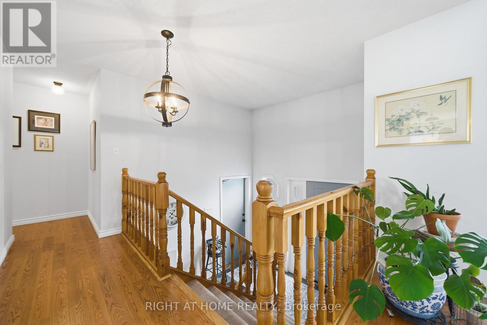 20 ARGYLE CRESCENT - 20