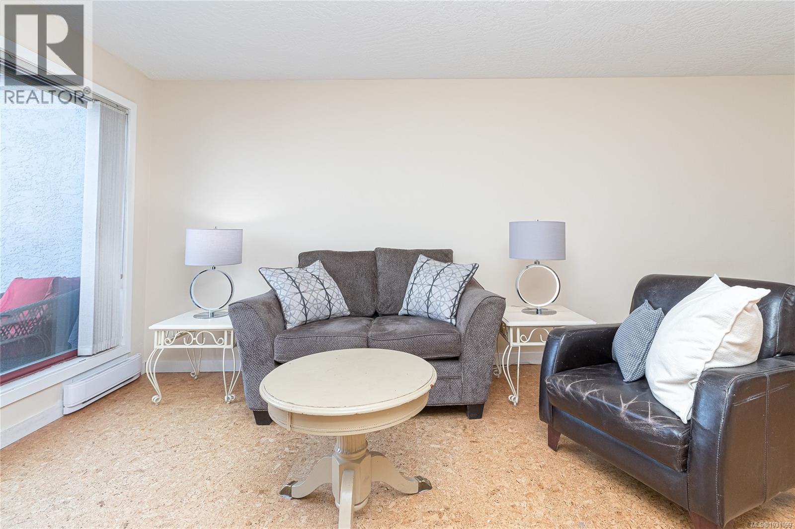 409 545 Manchester Road, Victoria