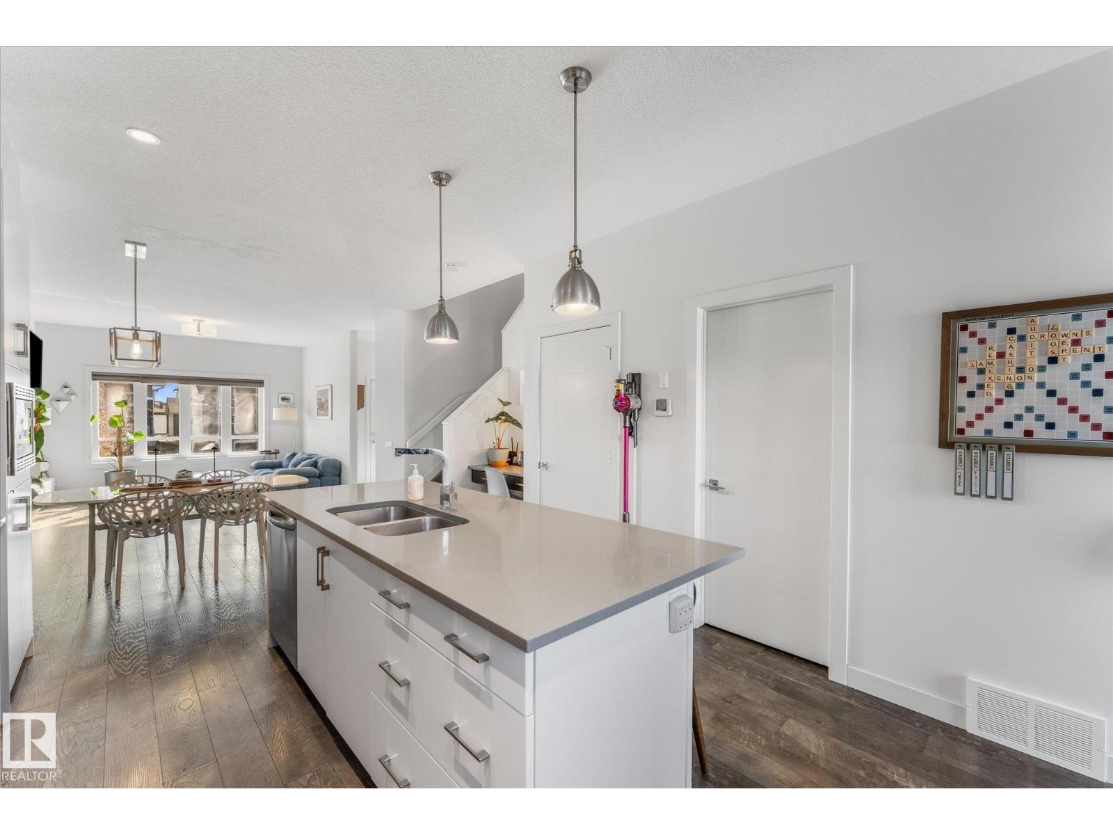 21 KENTON WY, Spruce Grove