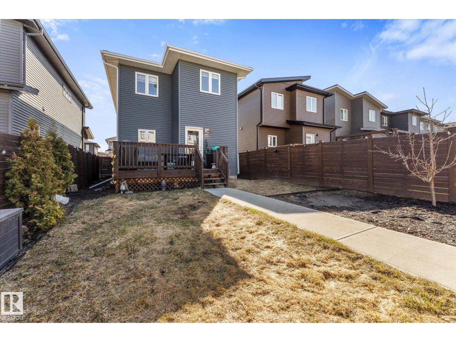 21 KENTON WY, Spruce Grove