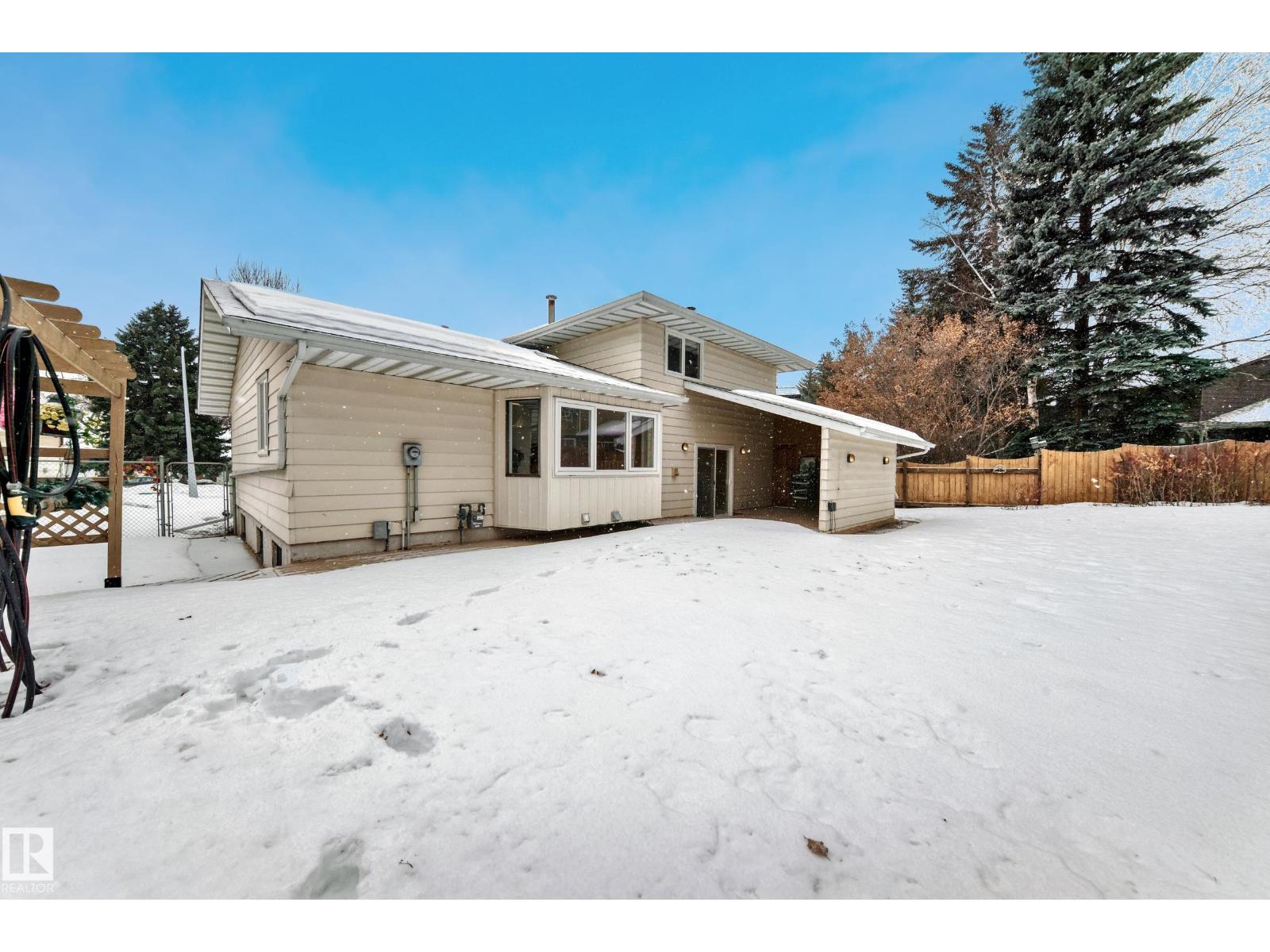 38 Lancaster CR, St. Albert