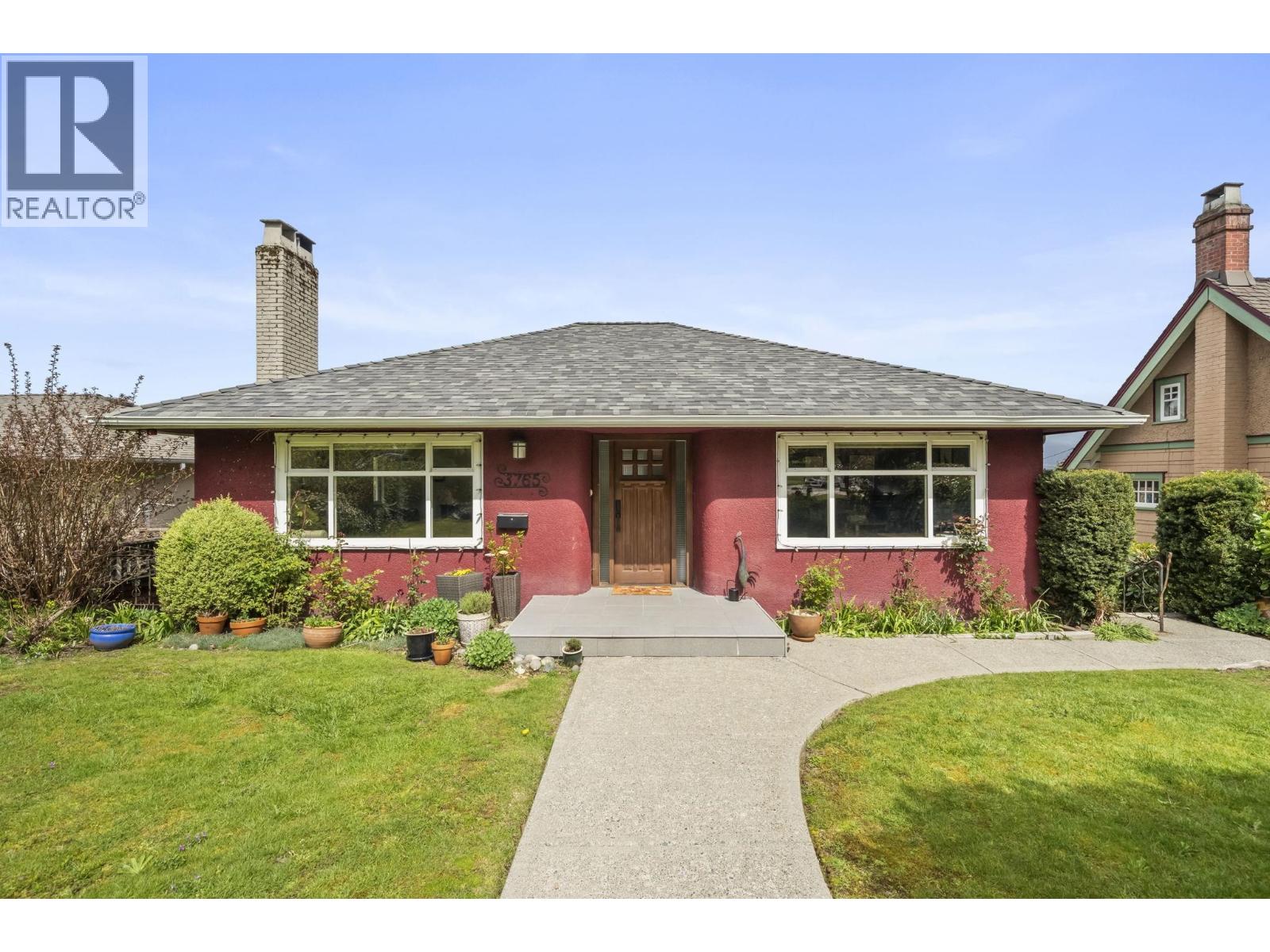 3765 EDINBURGH STREET