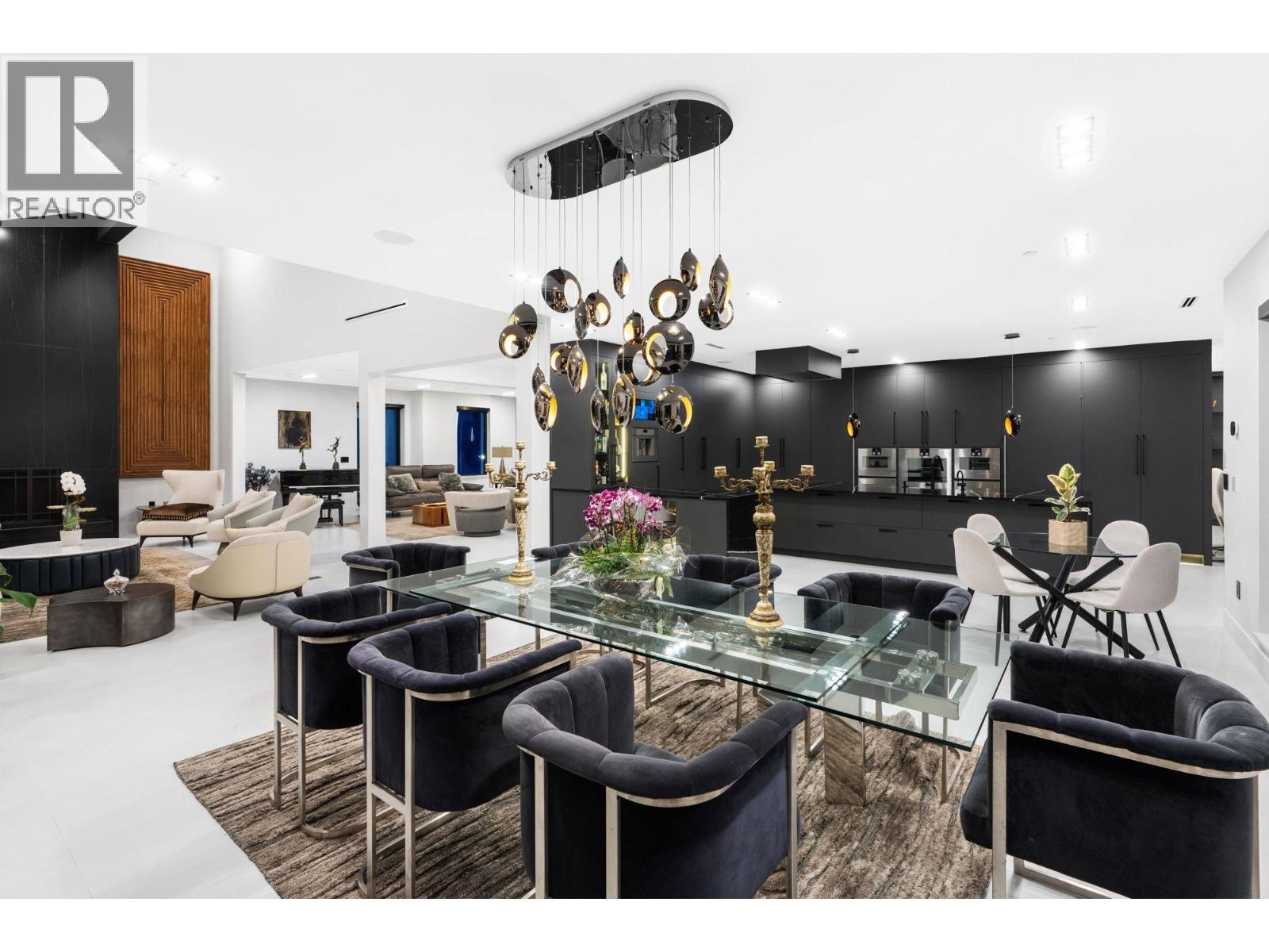 1110 HILLSIDE ROAD, West Vancouver
