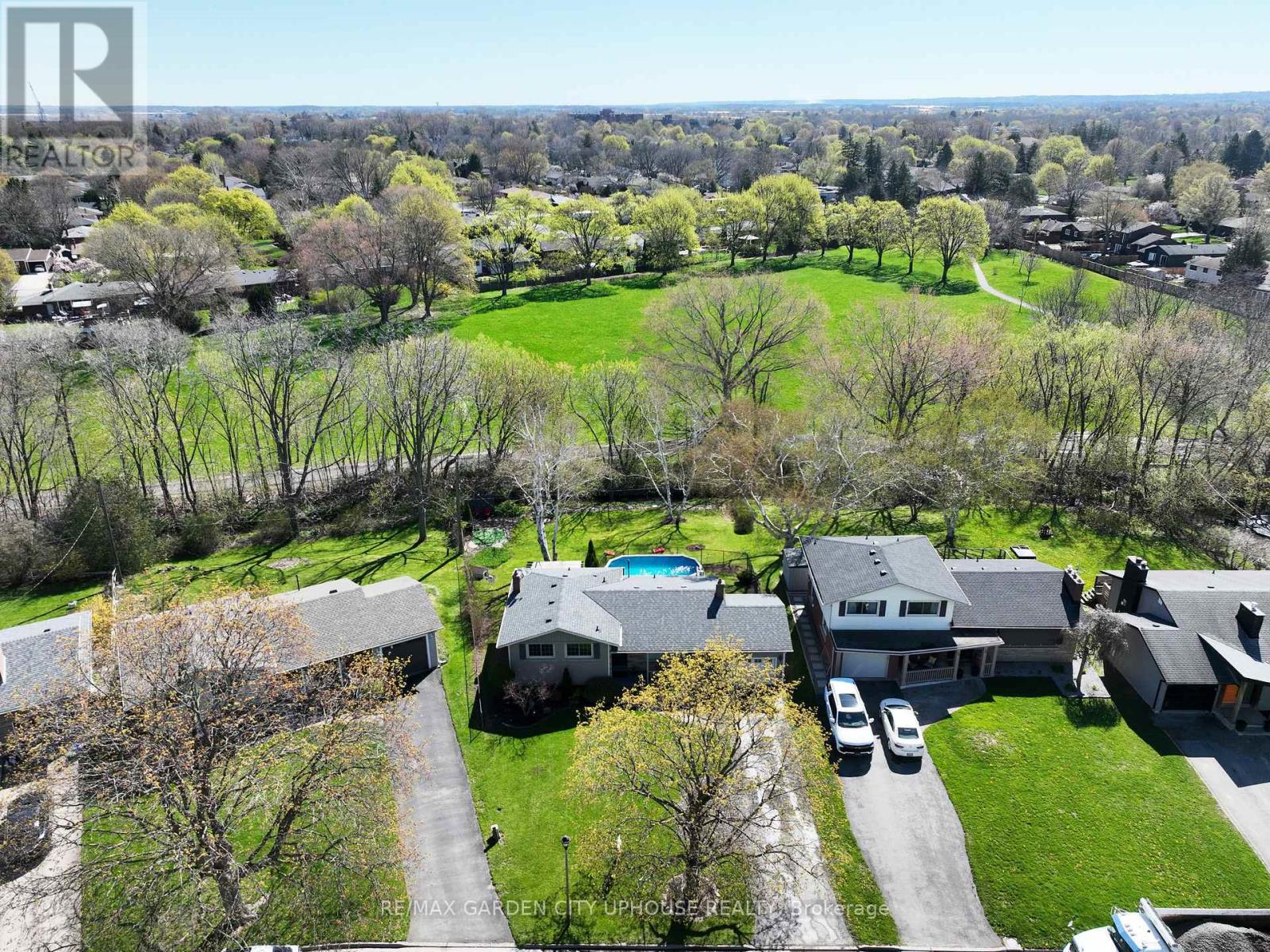 46 STRATHCONA DRIVE - 1
