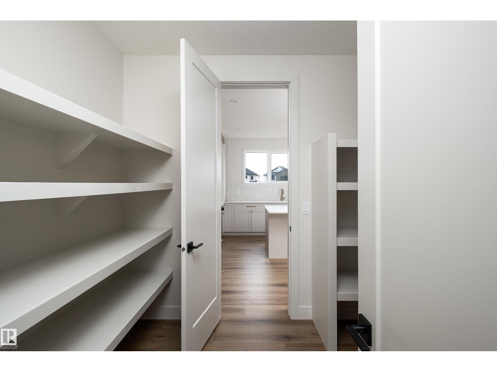 8 DARBY CR, Spruce Grove