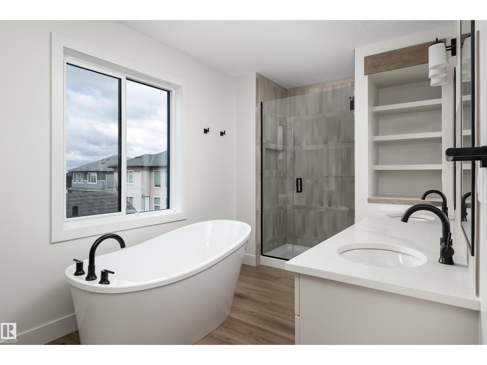 8 DARBY CR, Spruce Grove