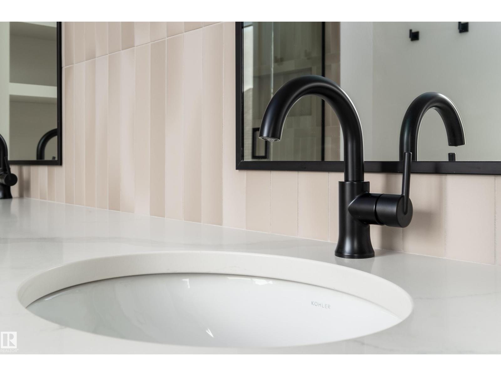 8 DARBY CR, Spruce Grove