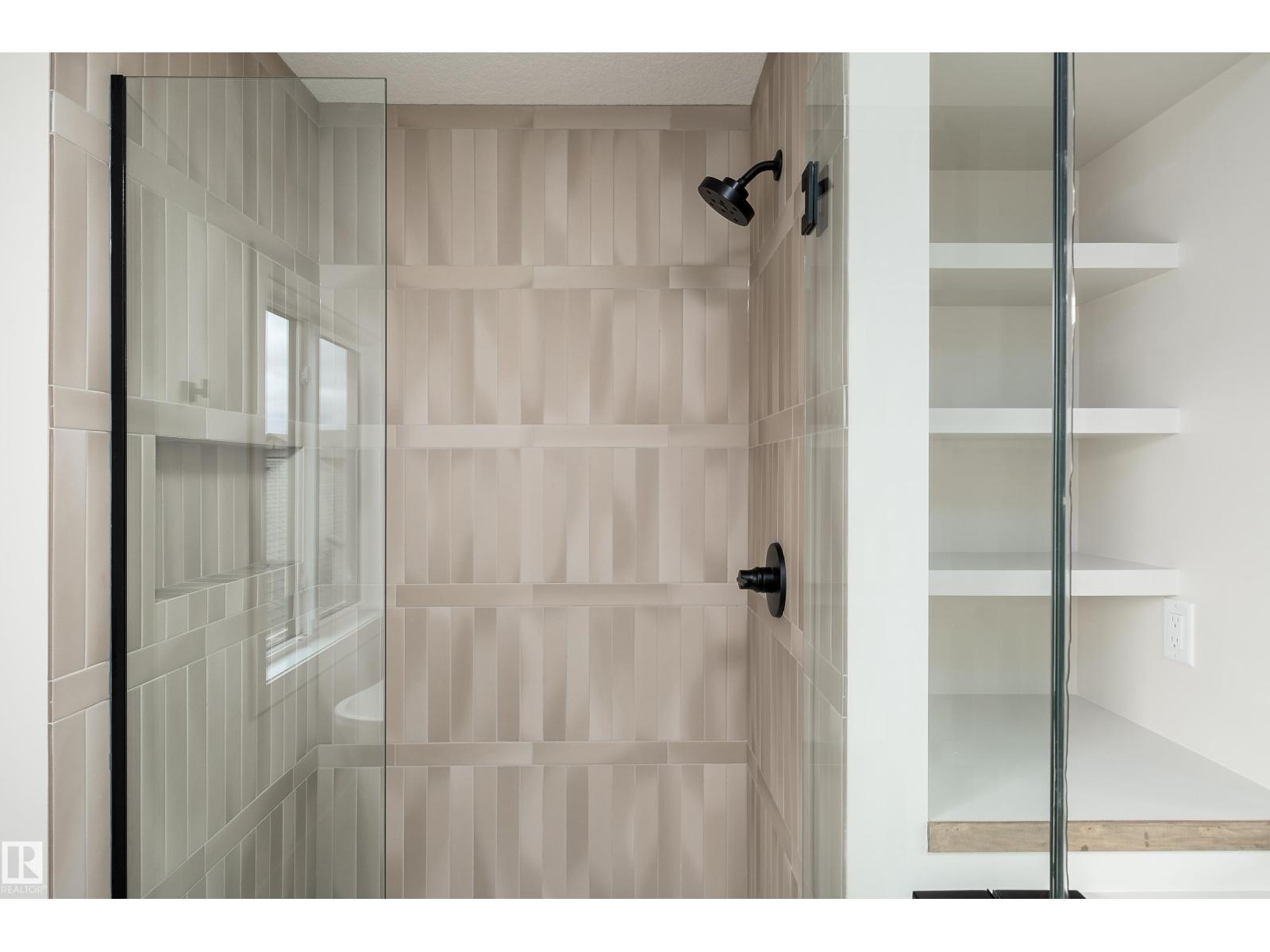 8 DARBY CR, Spruce Grove