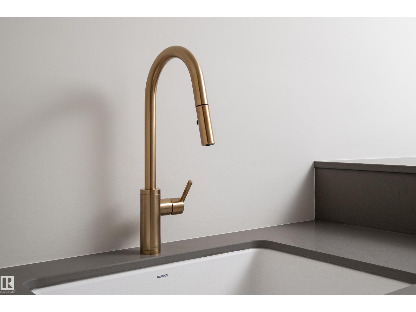 8 DARBY CR, Spruce Grove