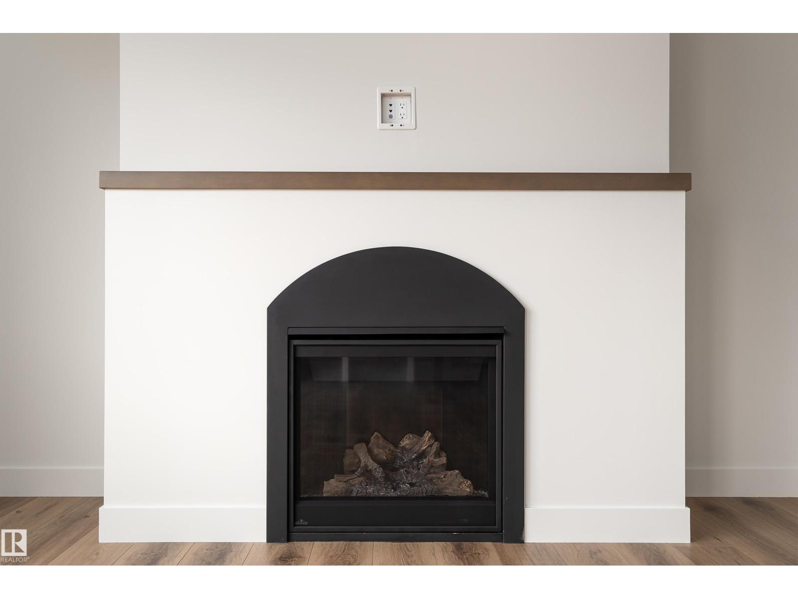 8 DARBY CR, Spruce Grove