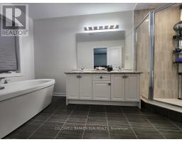62 Swordfish Drive, Whitby, ON L1P1Y5 Photo 7