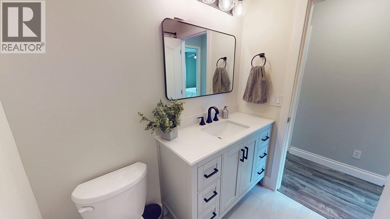 9807 114A AVENUE - 12