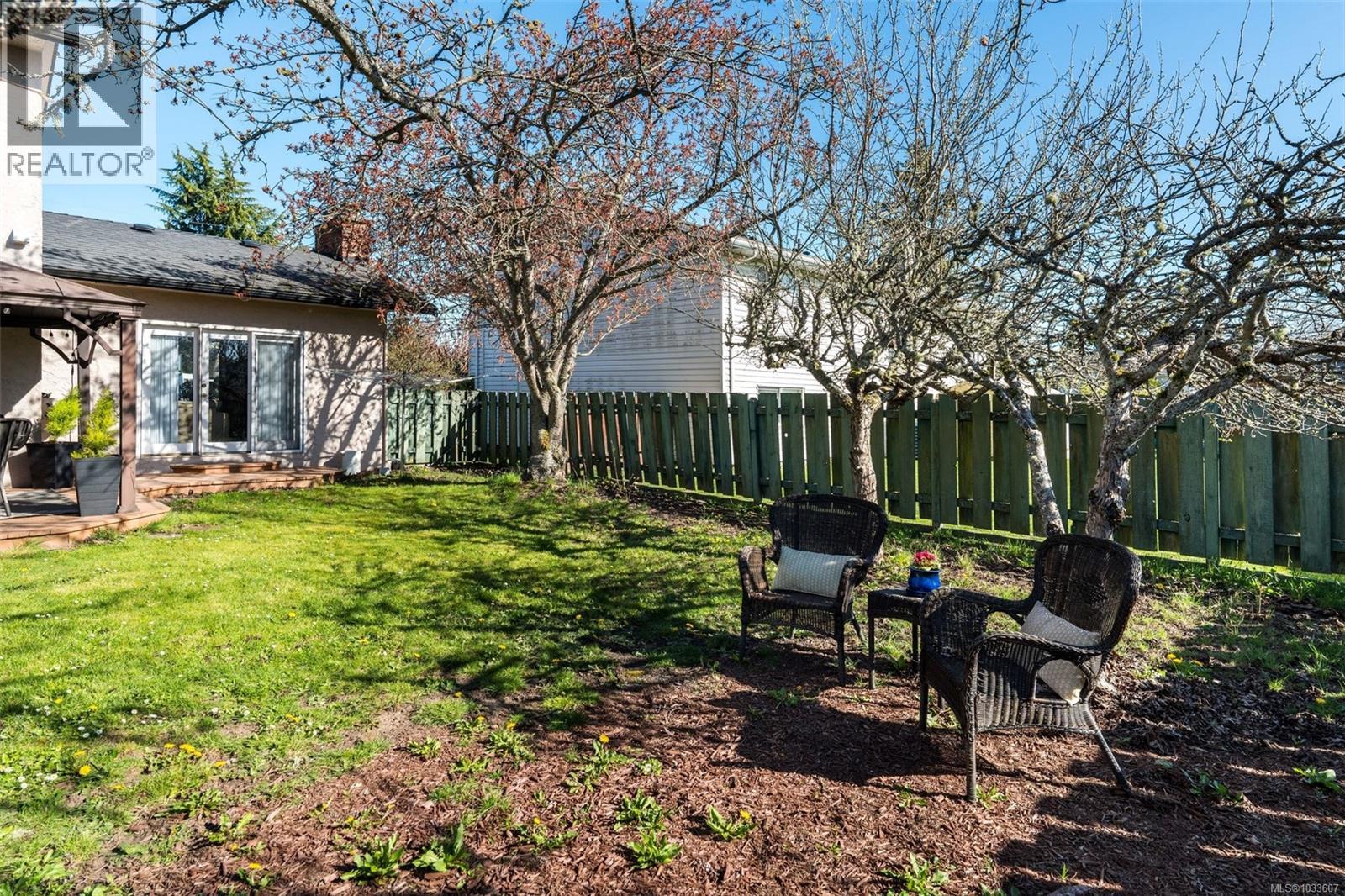  4104 Longview Drive, Saanich