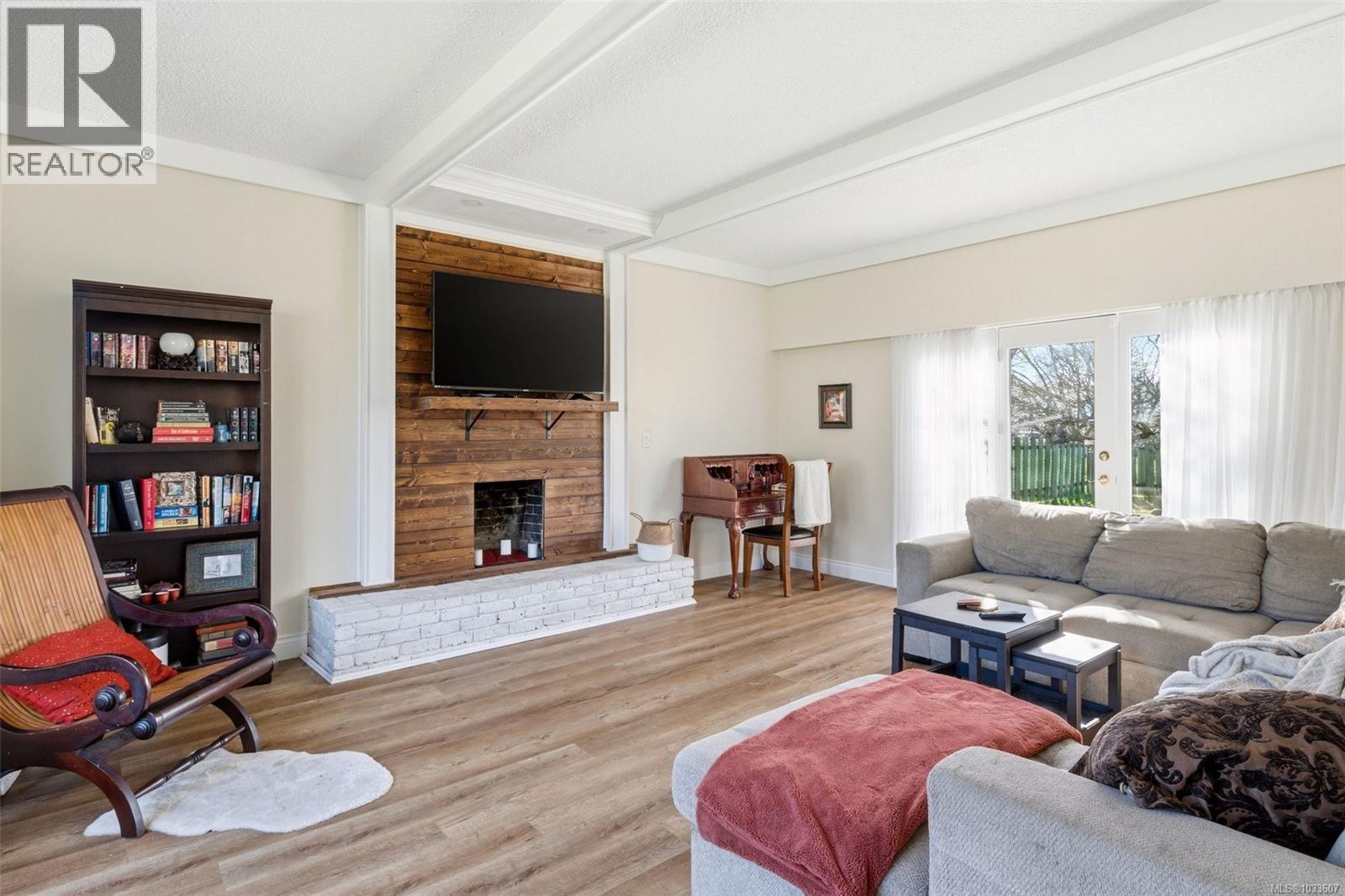  4104 Longview Drive, Saanich