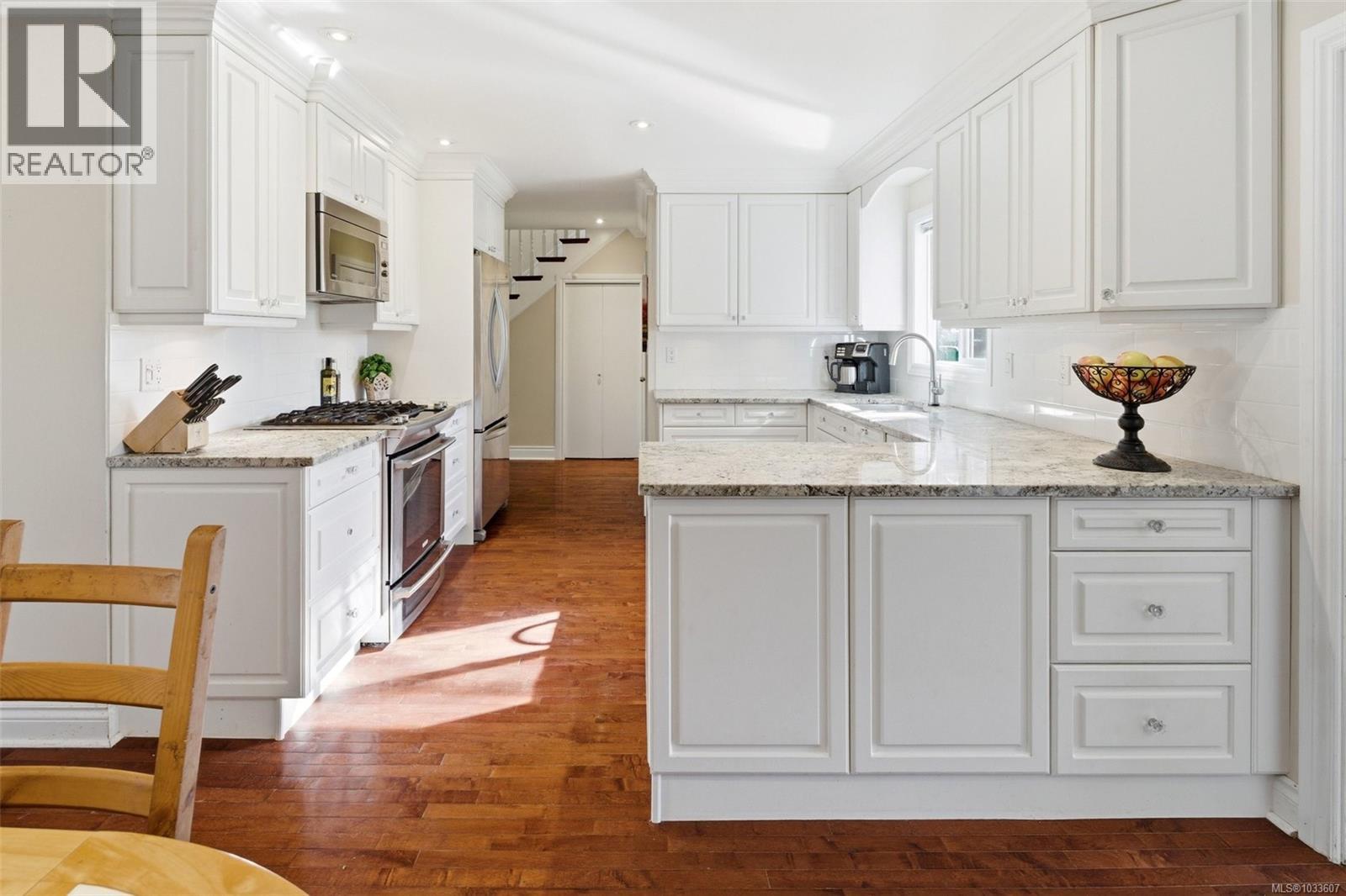  4104 Longview Drive, Saanich