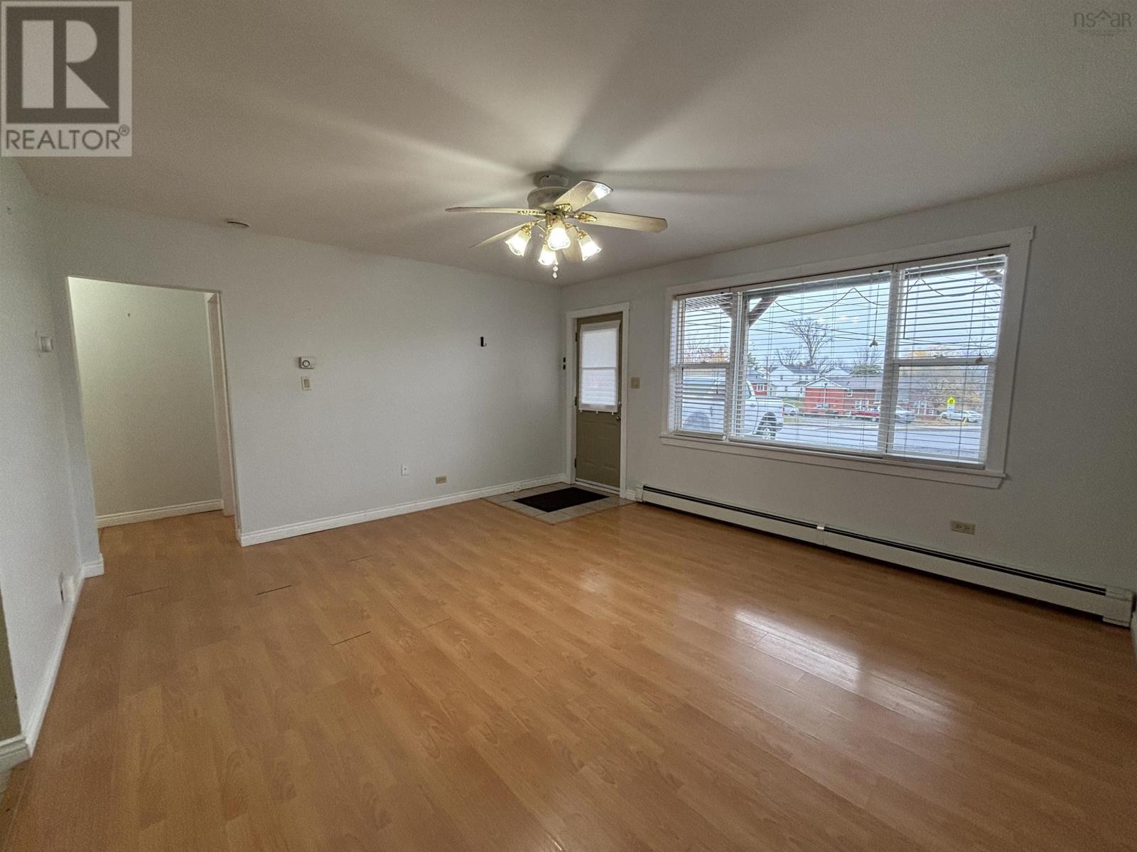 16 Xavier living room