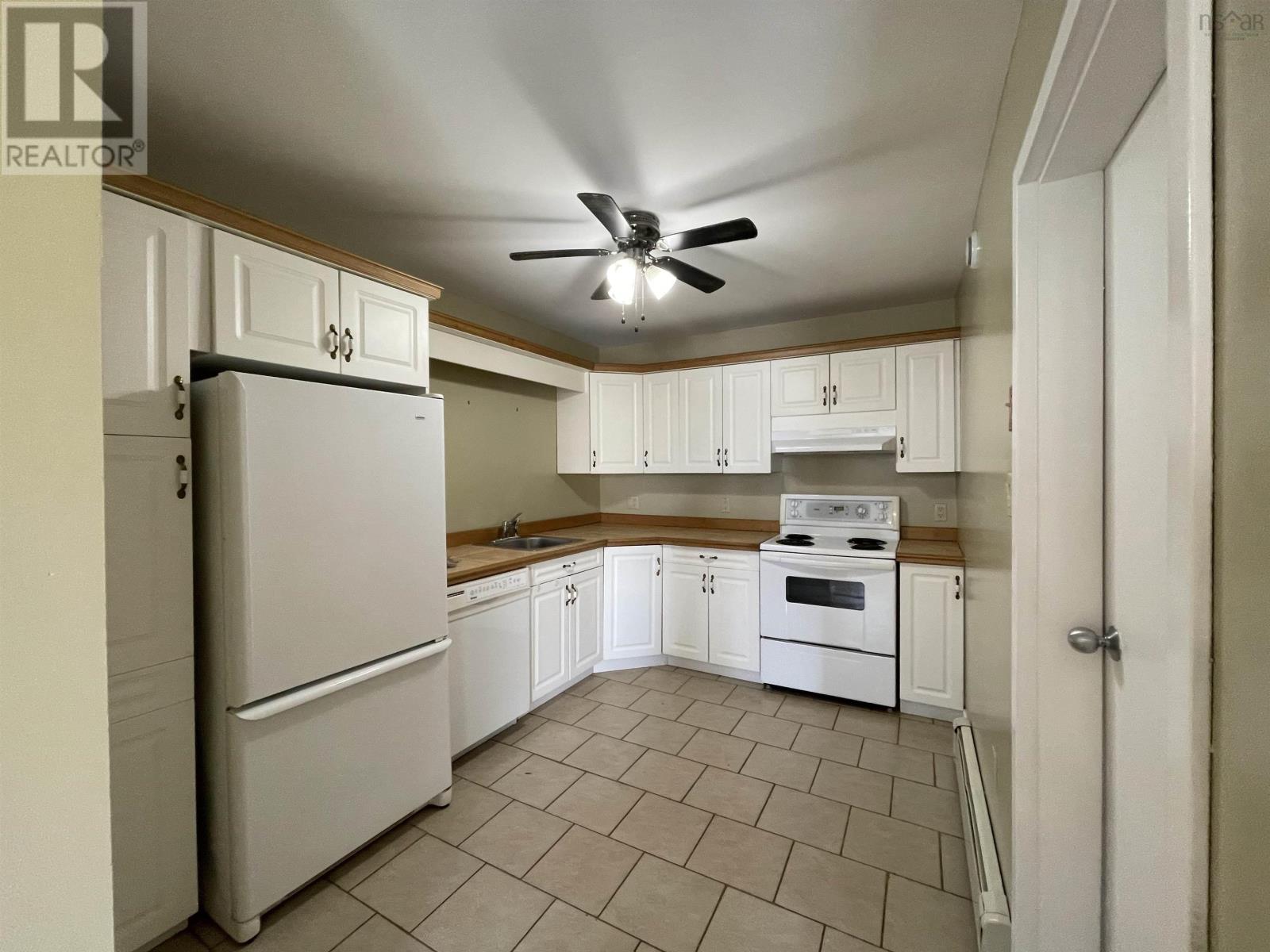 16 Xavier Kitchen