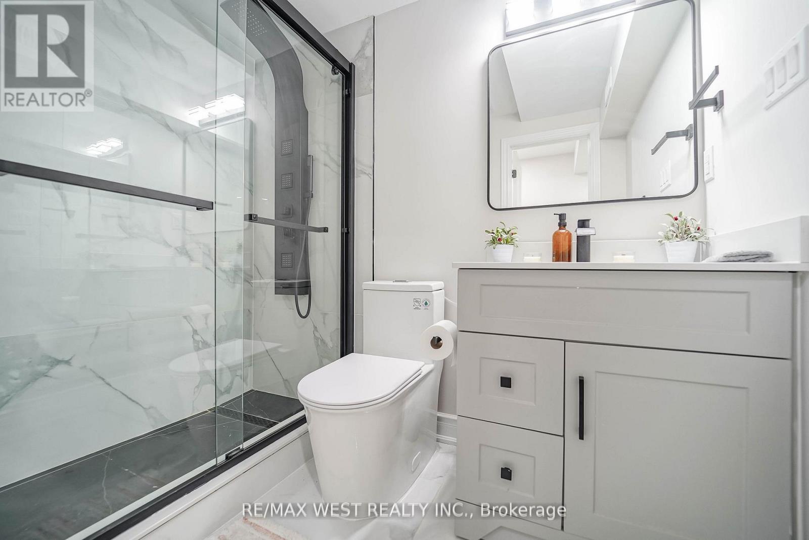 38 BOTTLEBRUSH DRIVE - 19