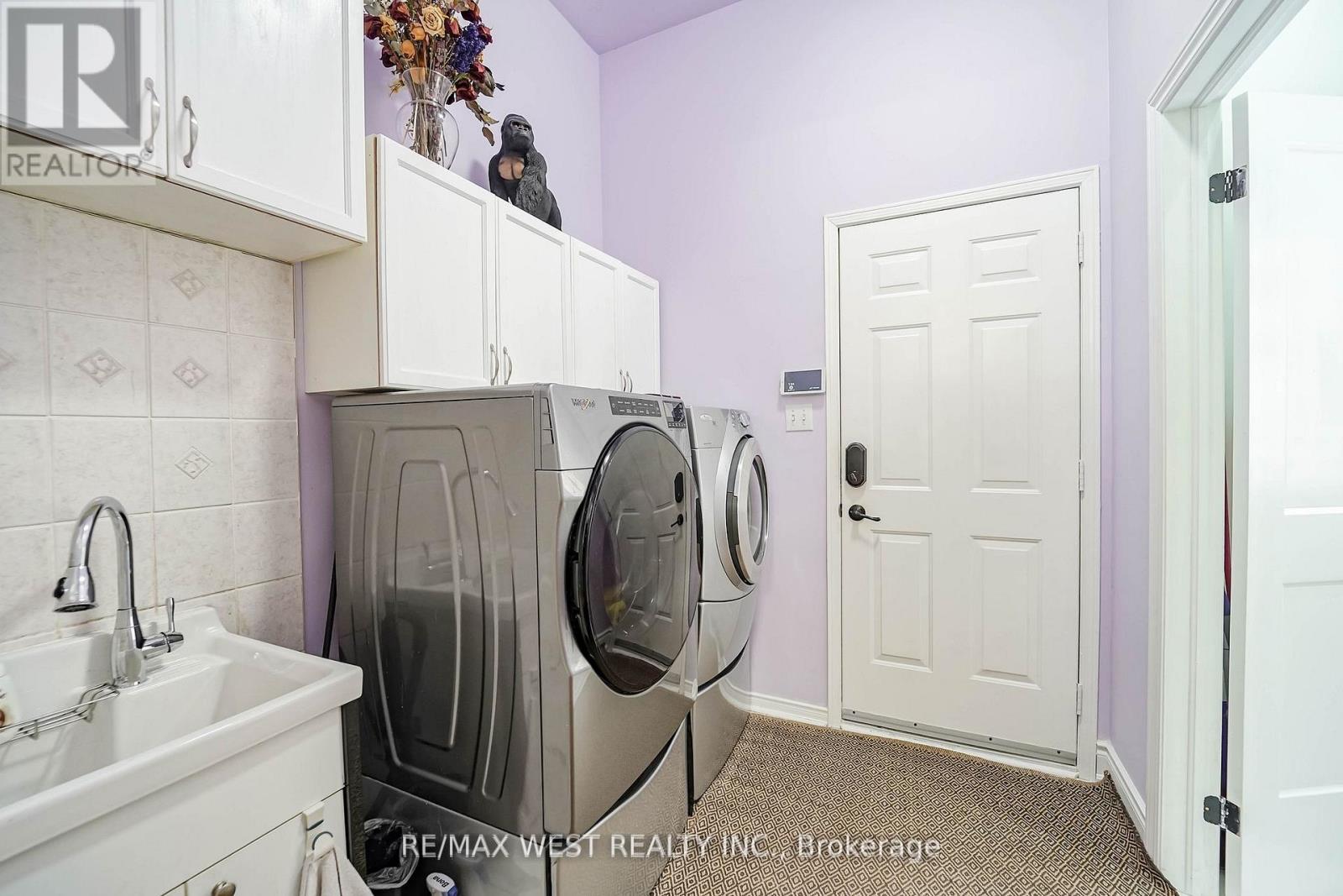 38 BOTTLEBRUSH DRIVE - 8