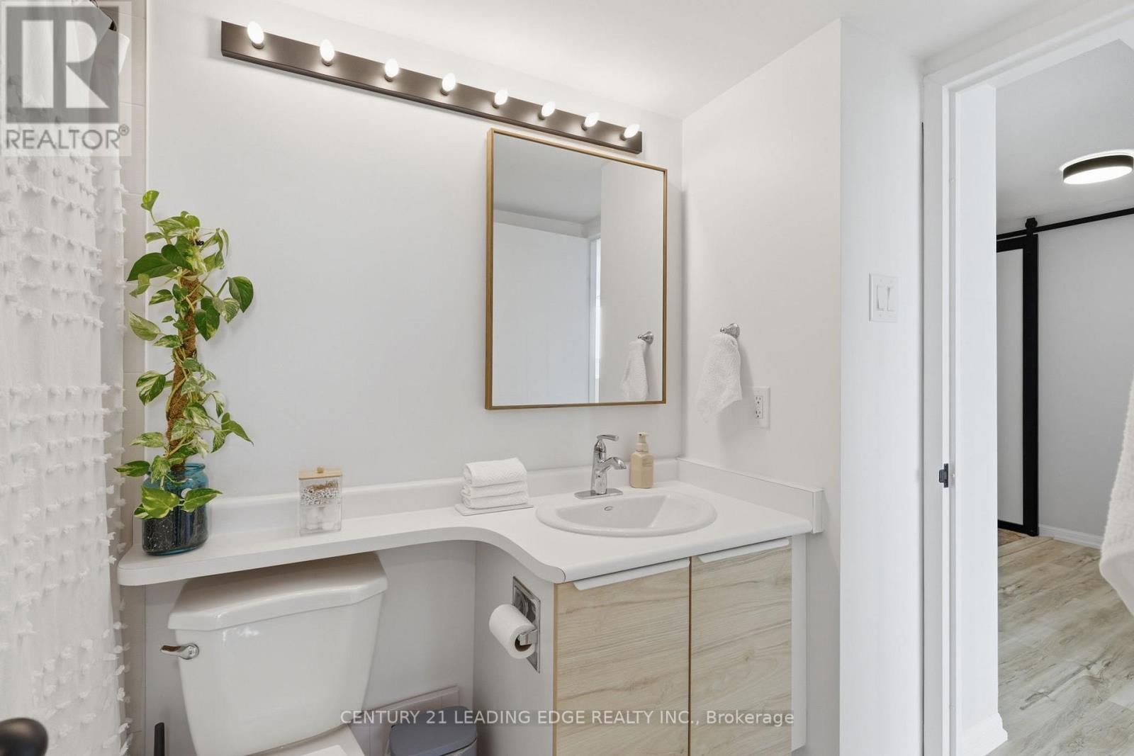 1102 - 75 ELLEN STREET — photo 13