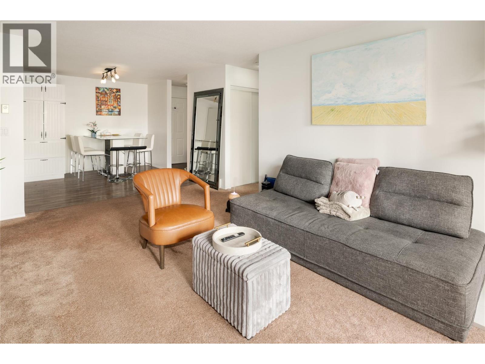 3175 De Montreuil Court Unit# 204, Kelowna