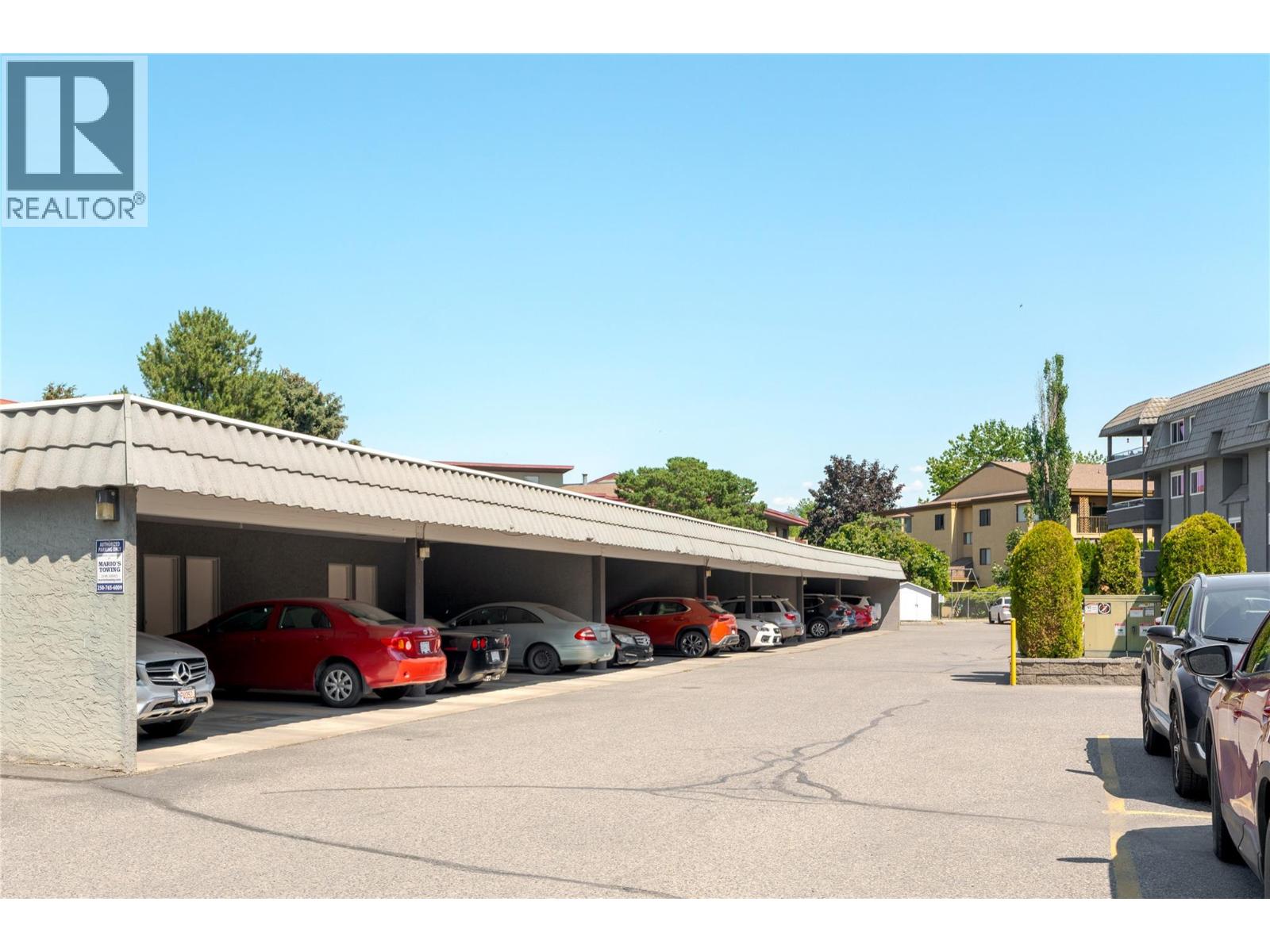 3175 De Montreuil Court Unit# 204, Kelowna